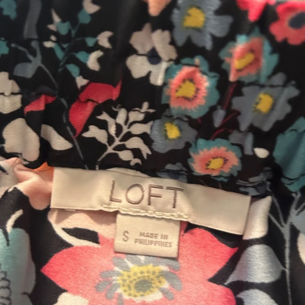 LOFT Black Floral Pencil Skirt with Multicolor Blooms